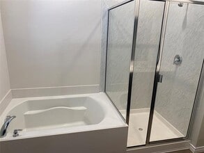 Building Photo - 2157 Crooked Bow Dr