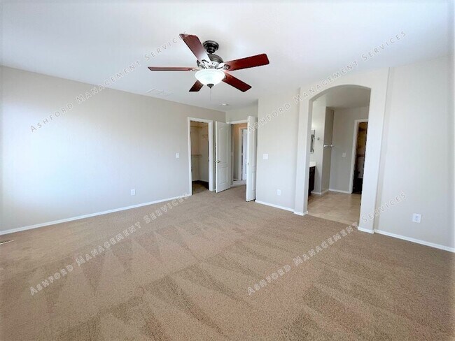Building Photo - 2417 S 90th Glen