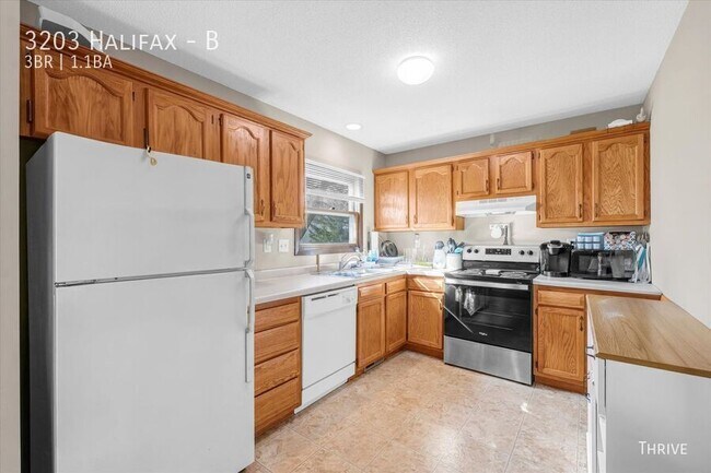 Building Photo - 3203 Halifax-B