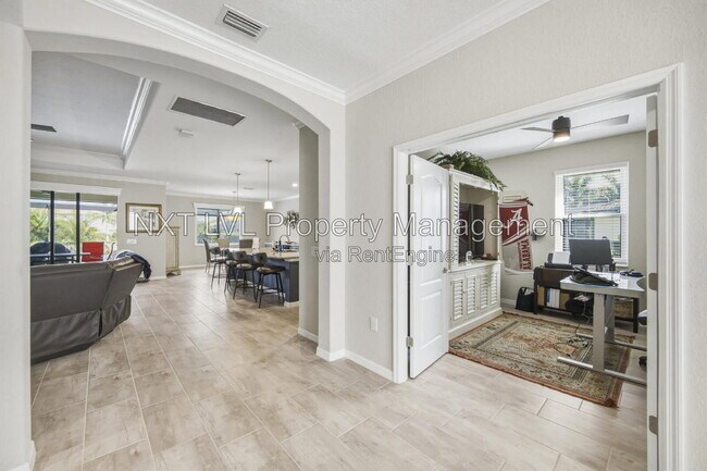 Building Photo - 11910 Bay Oak Dr