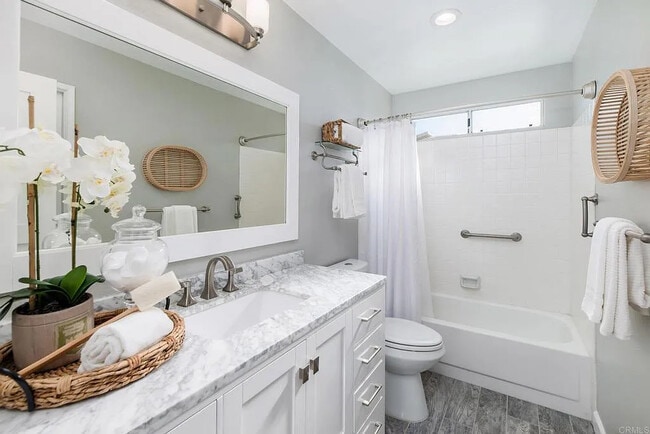 Building Photo - 2725 Glasgow Dr