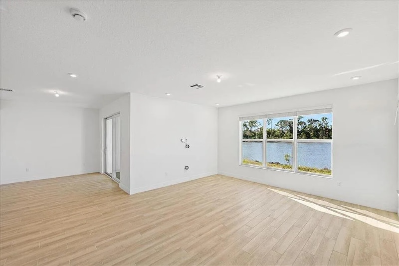 Building Photo - 3518 NW Solange Ct