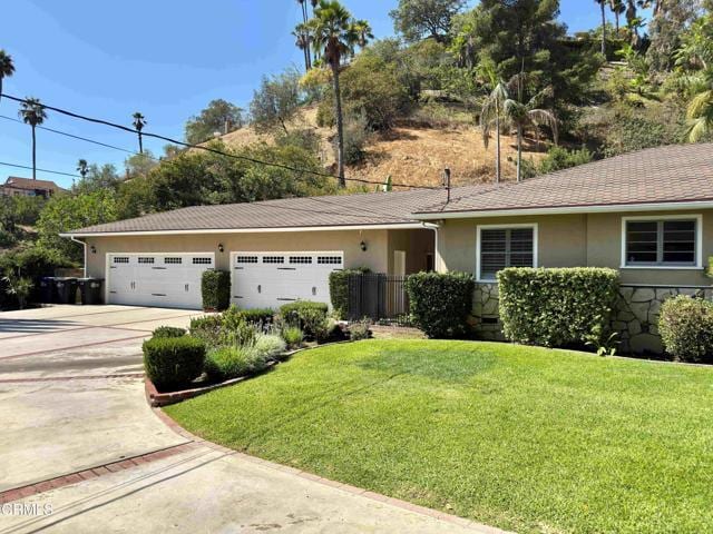 Building Photo - 1535 Glenmont Dr