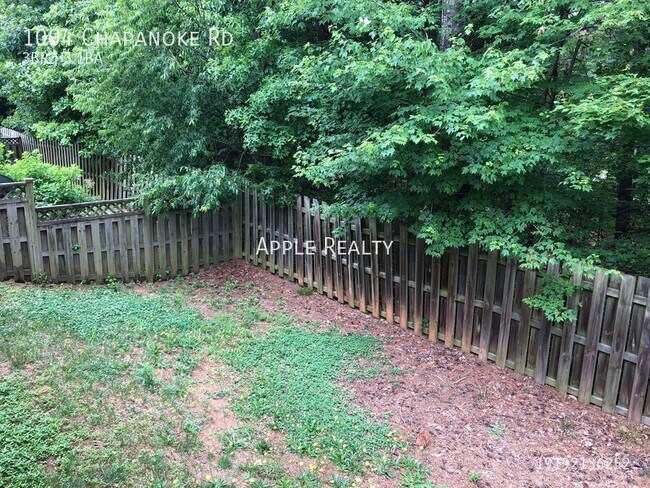 Building Photo - 1004 Chapanoke Rd