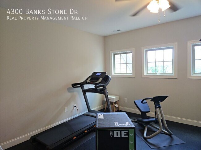 Building Photo - 4300 Banks Stone Dr