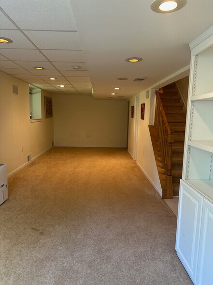 Building Photo - 3195 Otter Creek Ct