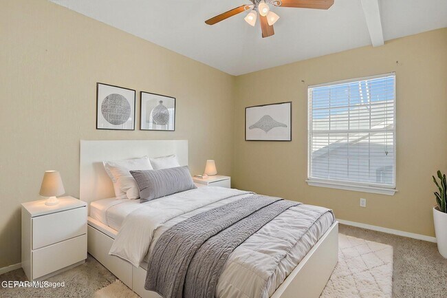 Building Photo - 12604 Gilded Sun Dr