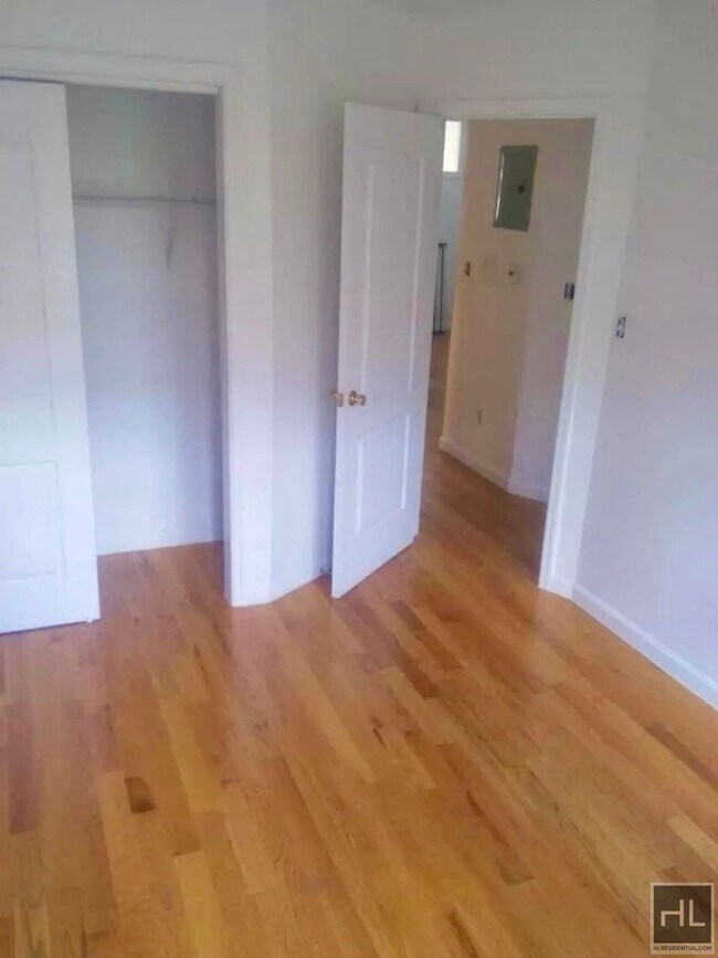 Building Photo - CATALPA AVENUE