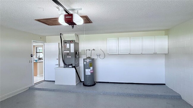Building Photo - 11803 Classic Lake Way