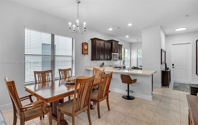 Building Photo - 3274 W 96 Pl