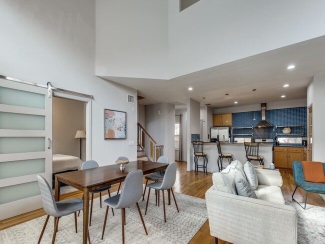 Building Photo - 5219 Kiam St