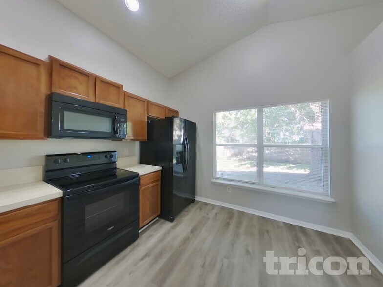 Building Photo - 1532 Irishwood Ct