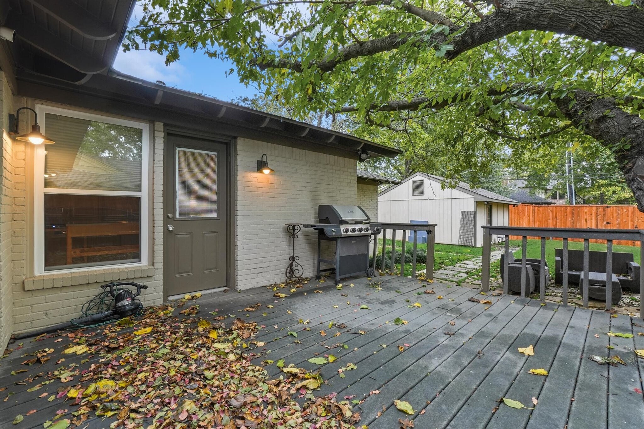 Building Photo - 6148 Marquita Ave