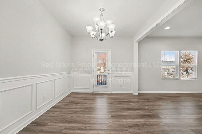 Building Photo - 5984 River Mdw Ct