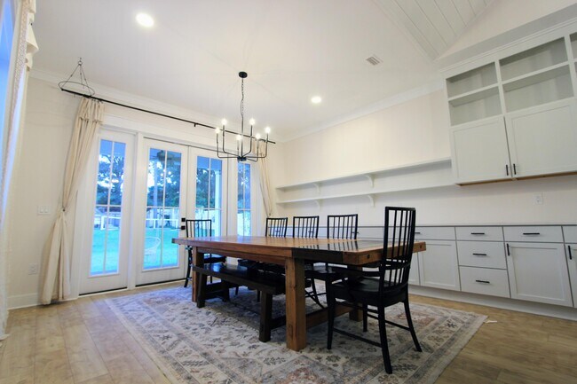 Building Photo - 3116 Pinot Way
