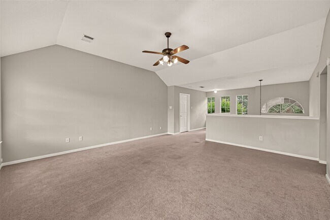 Building Photo - 24315 Tucker House Ln