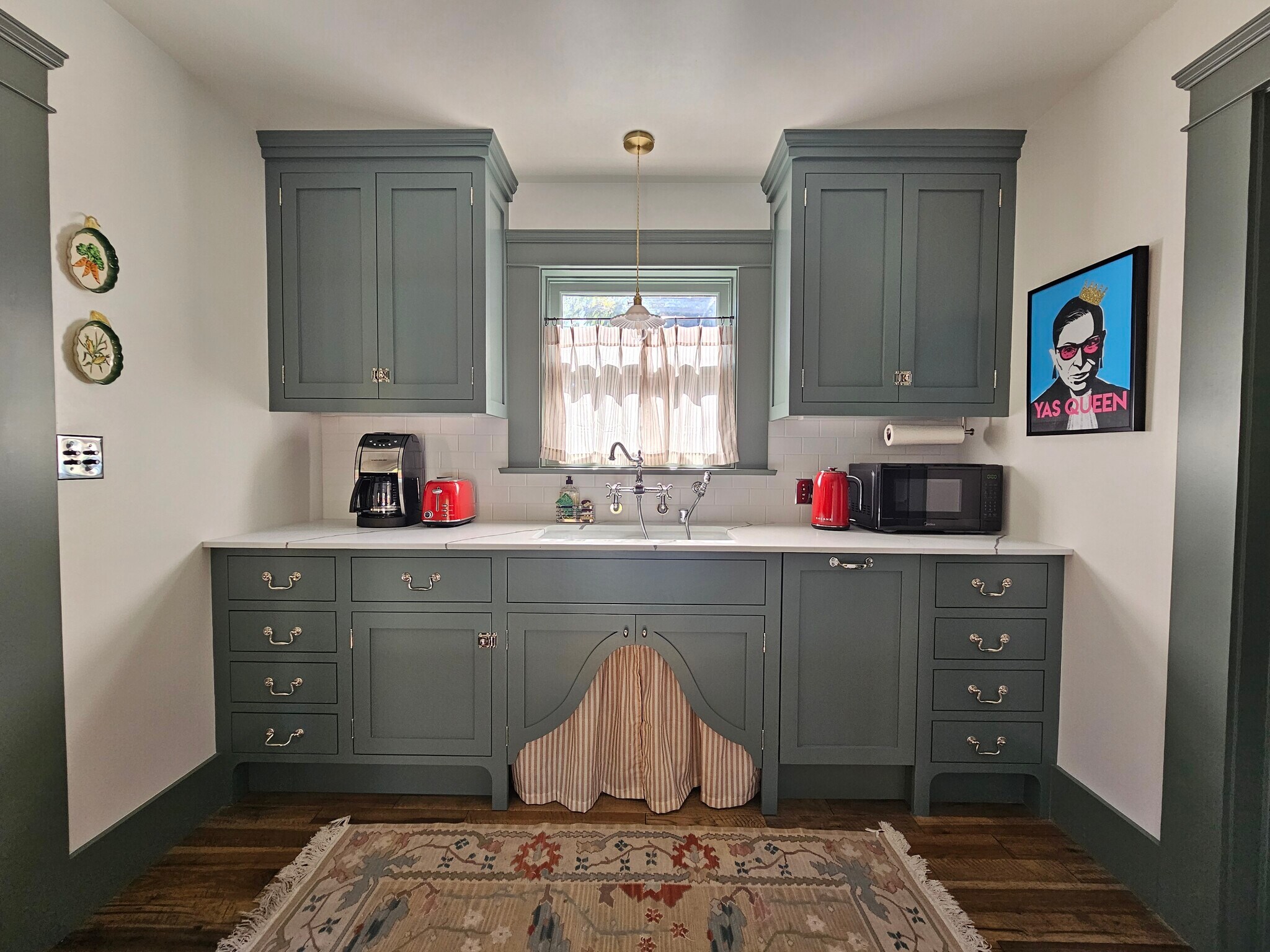 Building Photo - 139 N Ivy Ave