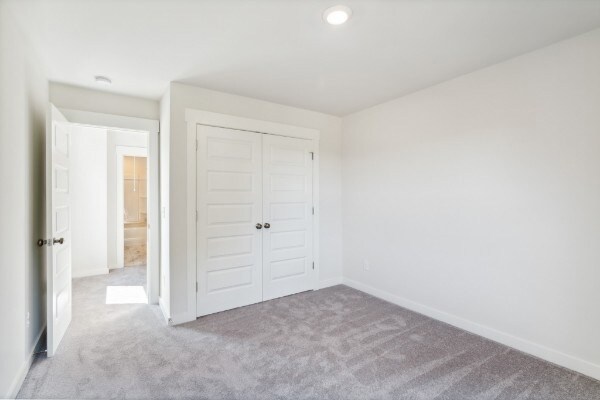 Building Photo - 1037 Ewell Farm Dr