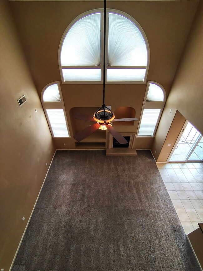 Building Photo - 13606 Brook Way