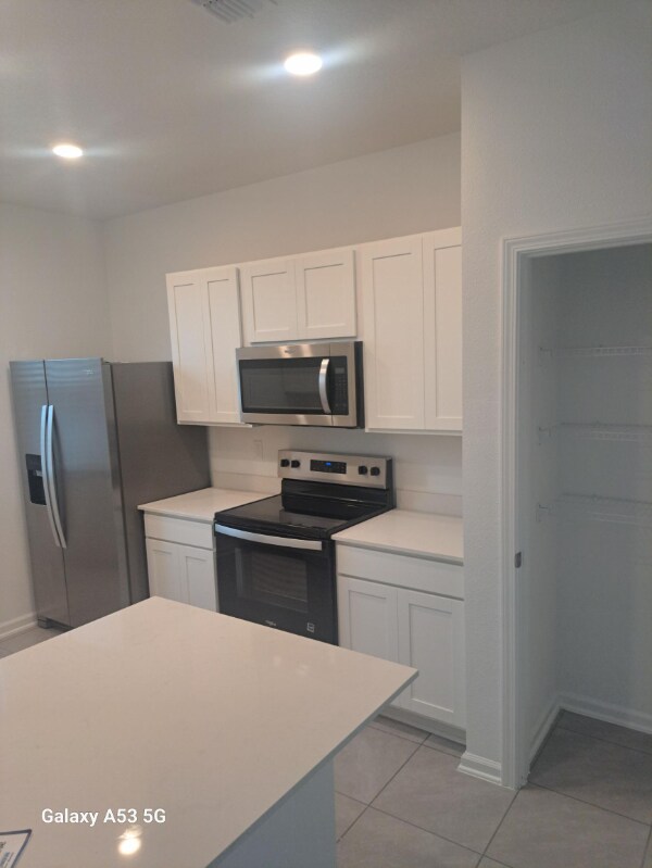Building Photo - 93 Crisanto Rd