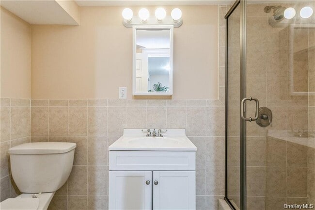 Building Photo - 39 Croydon Rd