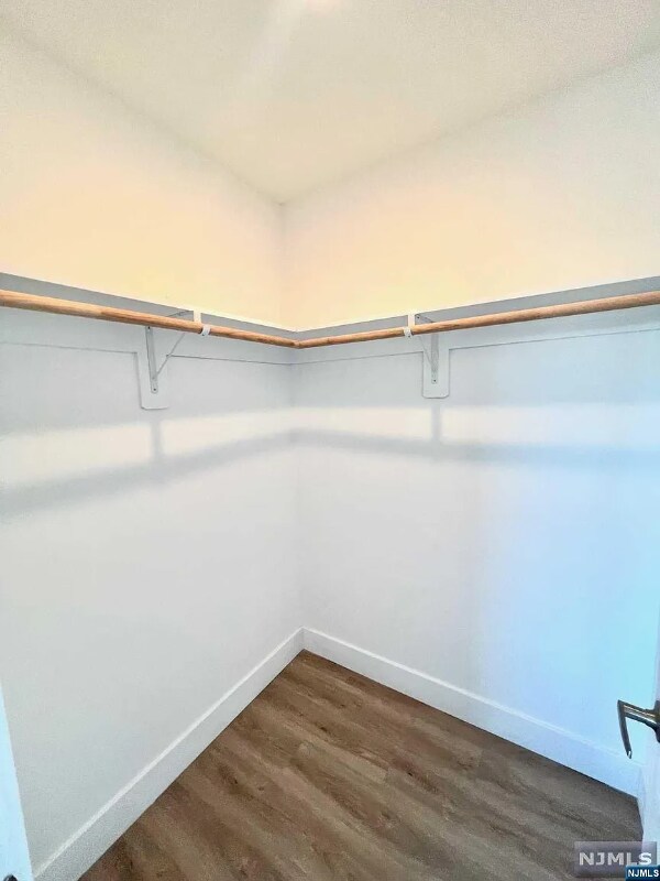 Building Photo - 532 Mulberry St