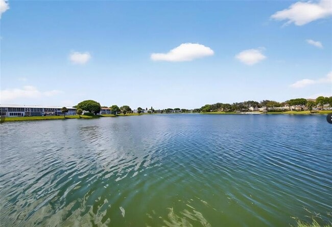 Building Photo - 147 Salisbury G