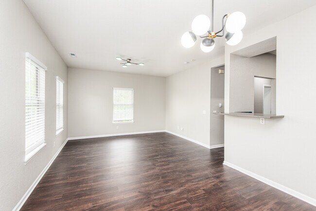 Renovated Living Room (No Bay Window Layout) - Melrose Court