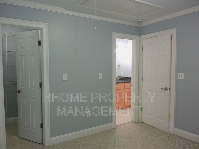 Building Photo - 187 Rondak Cir