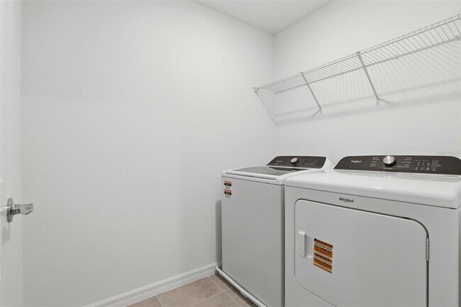 Building Photo - 11309 Nona Sound St