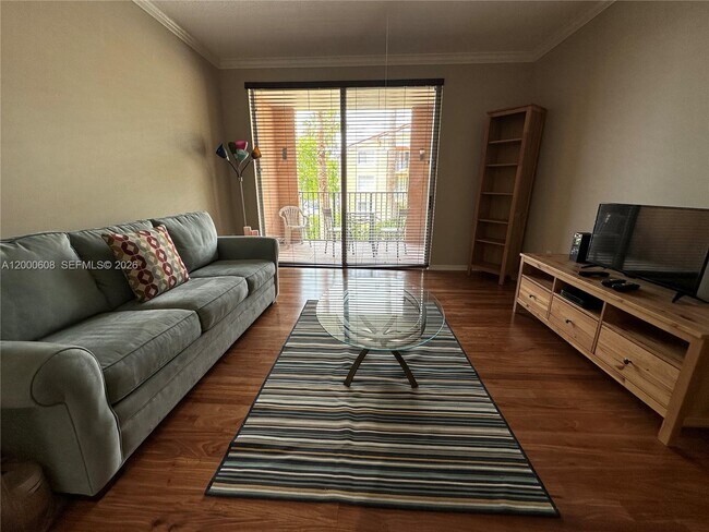 Building Photo - 6841 SW 44th St