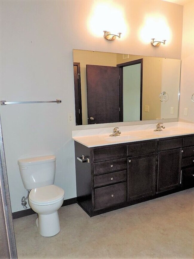 Building Photo - $1,635 | 2 Bedroom, 2 Bathroom 2nd Floor Condo | Pet Friendly* | Available for August 1st, 2026 M...