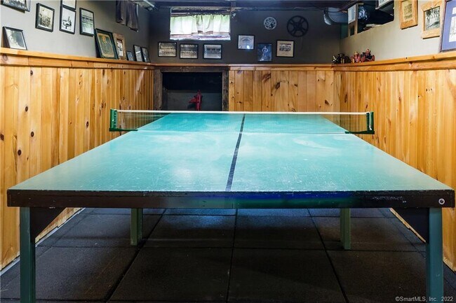 Building Photo - 21 Jericho Rd N