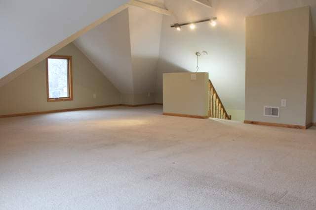 Building Photo - Spacious, 5bd, 2.5 renovated home in Midway!! AVAILABLE NOW