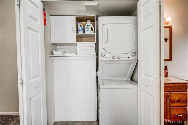 Building Photo - 104 E Chester St