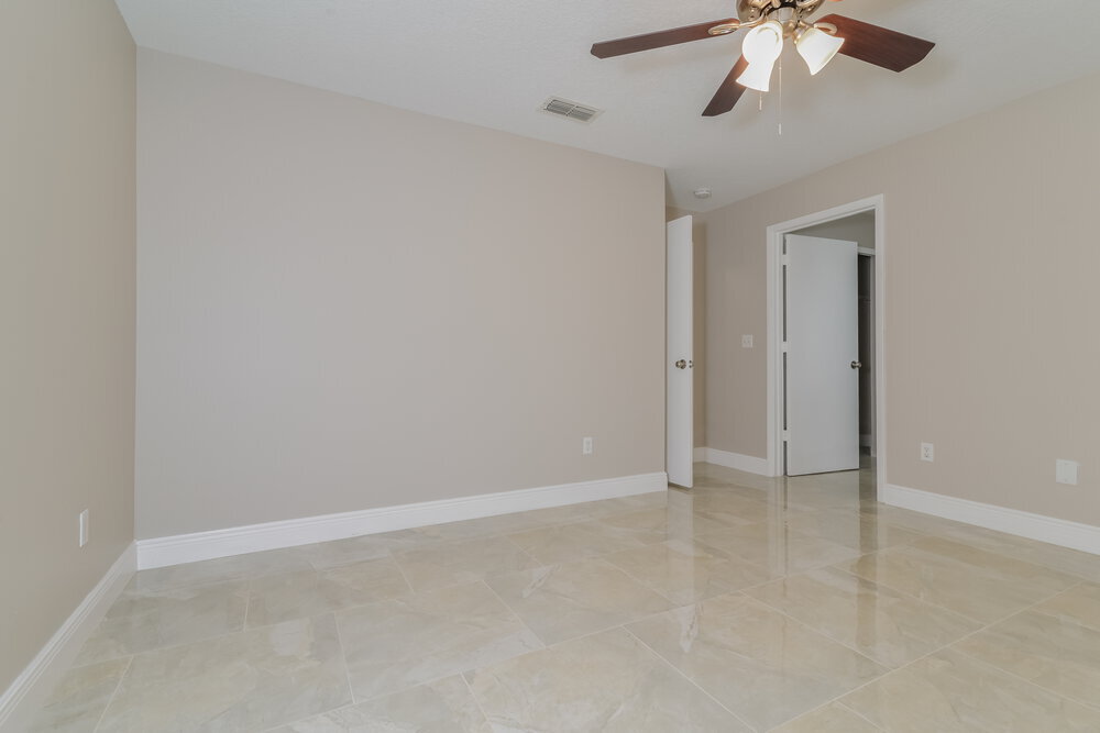 Building Photo - 3051 Bloomsbury Dr