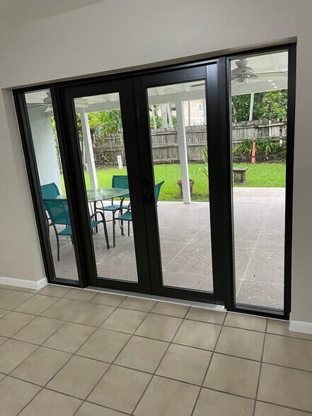 Building Photo - 2435 SW 109th Ct