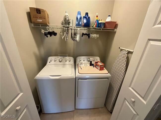 Building Photo - 18213 Creekside Preserve Loop