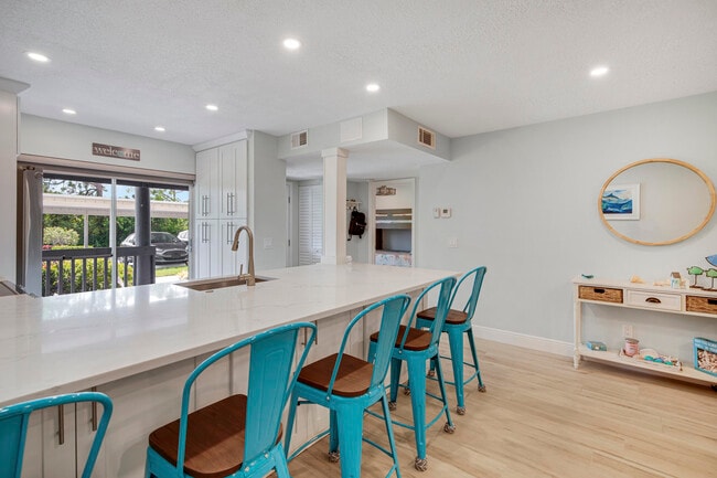 Building Photo - 1637 NE Nautical Pl