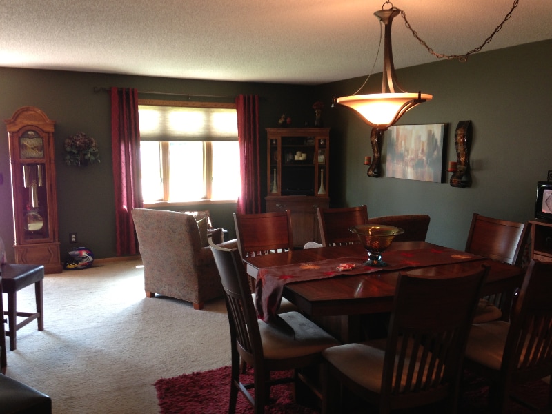 Building Photo - 874 Trails End Rd