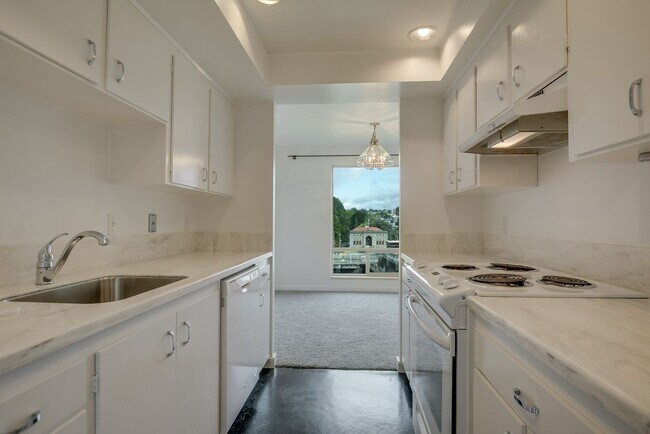 Building Photo - Live Above the Ballard Locks – Iconic View...