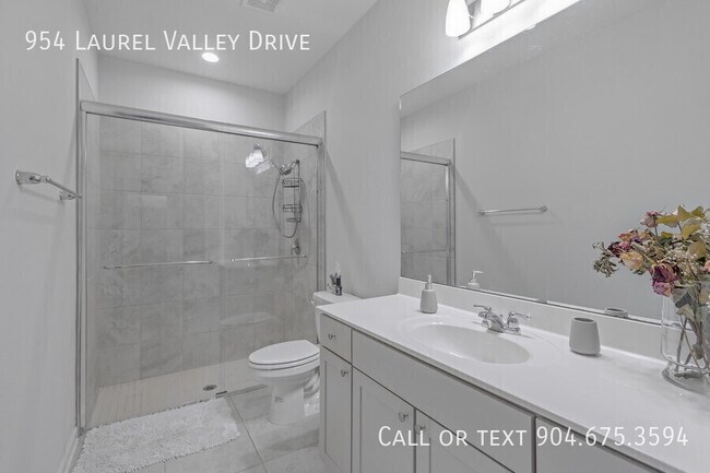 Building Photo - 954 Laurel Valley Dr