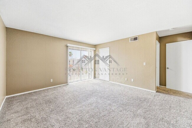 Building Photo - 16635 N Cave Creek Rd