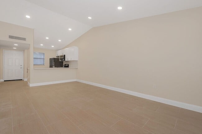 Building Photo - Fully Renovated Corner 1/1 “Villa” with Ba...