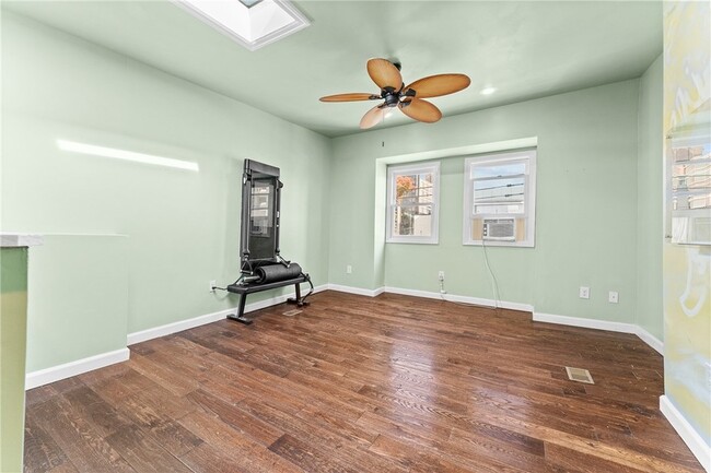 Building Photo - 1317 Sandusky St