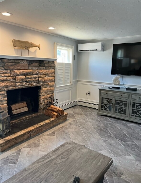 Building Photo - 300 Ocean St