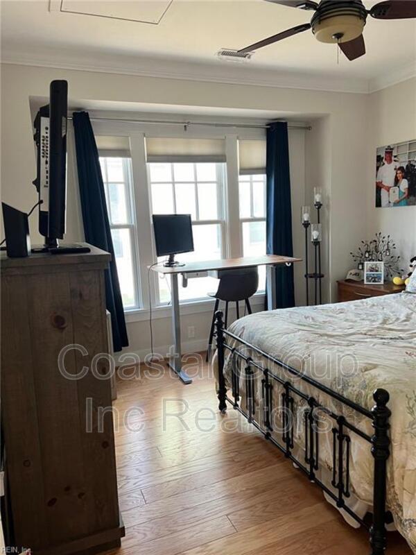 Building Photo - 9512 25th Bay St