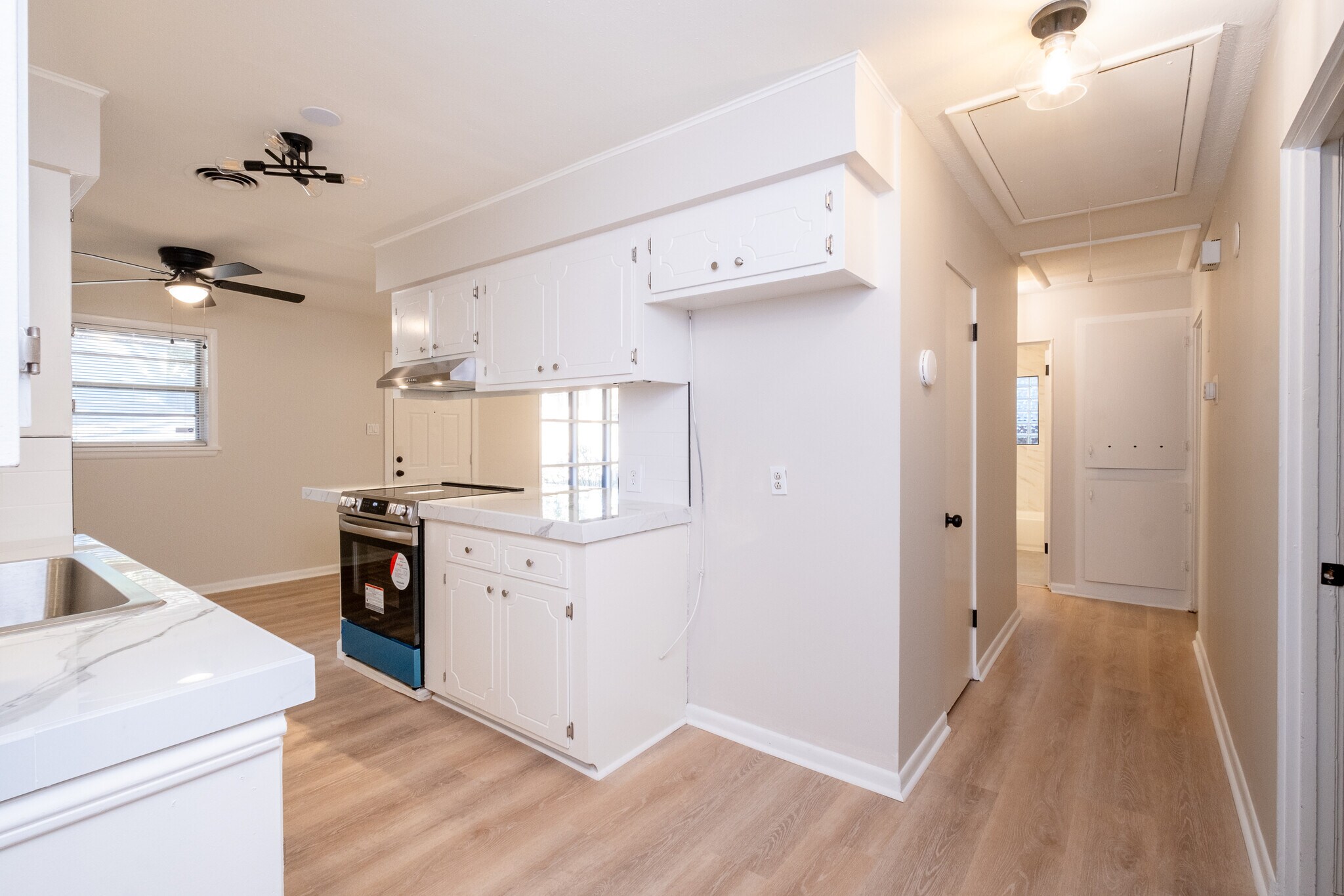 Building Photo - 7321 Illinois St