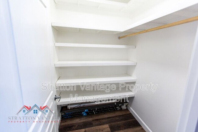 Building Photo - 11680 E Sahuaro Dr
