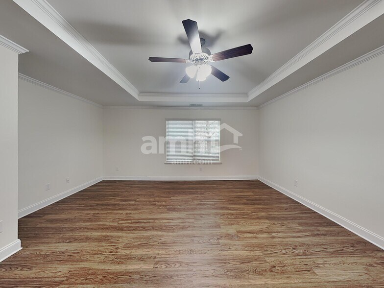 Building Photo - 101 Kirk Dr